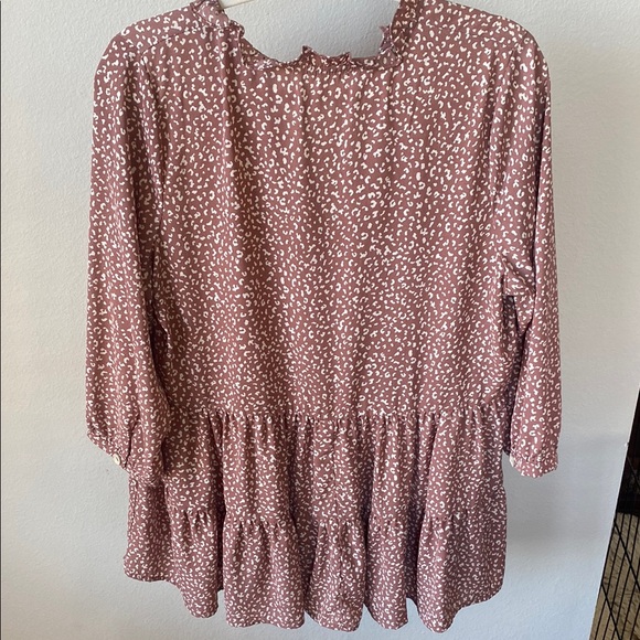 Pink Button-Down blouse - Picture 5 of 5